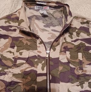 Y2K Camo Lt weight jacket.